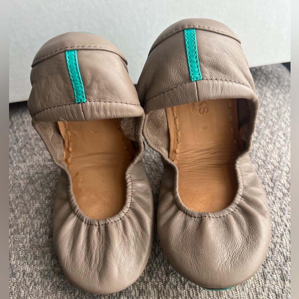 Tieks By Gavrielli Ballet Slippers Size 9 Taupe Gray Leather Women's Shoes